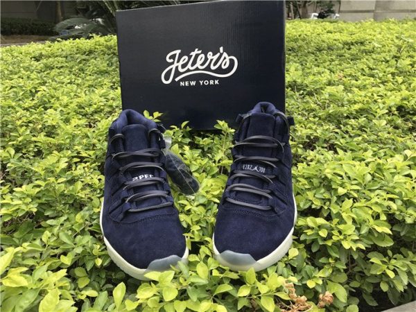 Jordan 11 Navy Sudede Derek Jeter RE2PECT upper