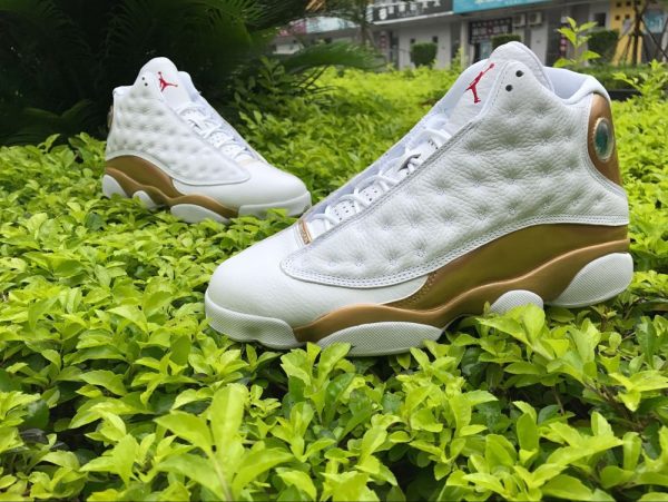 Jordan 13 Retro DMP WhiteMetallic Gold sneaker