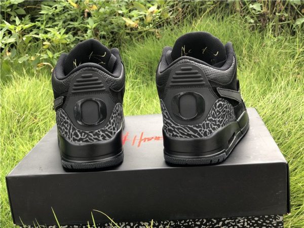 Jordan 3 Oregon Black Dark Grey heel