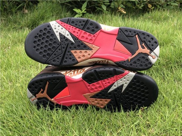 Patta X Jordan 7 Retro OG SP Shimmer sole