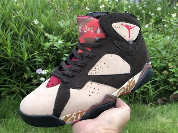 Patta X Jordan 7 Retro OG SP Shimmer trainer