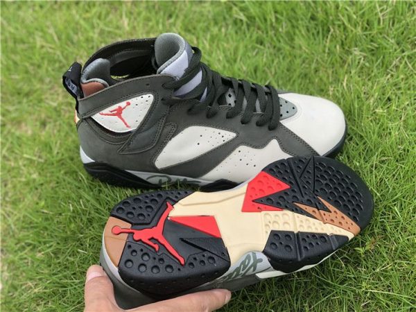 Patta x Air Jordan 7 Icicle sole