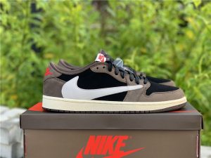 Travis Scott x Air Jordan 1 Low Dark Mocha