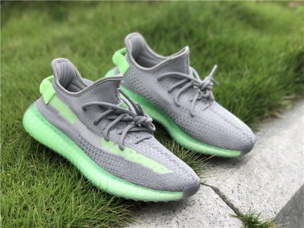 Yeezy Boost 350 V2 Grey Glow Volt sneaker