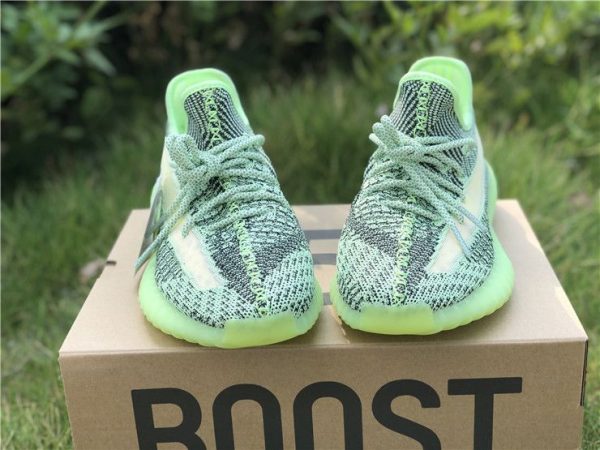 adidas Yeezy Boost 350 V2 Yeezreel front