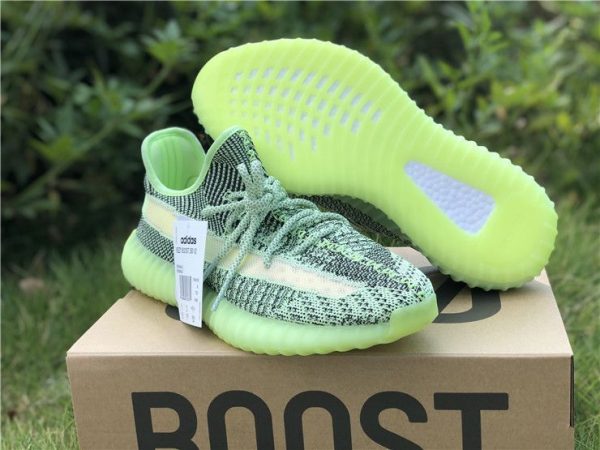 adidas Yeezy Boost 350 V2 Yeezreel sole