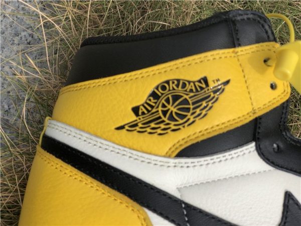 Air Jordan 1 High Yellow Toe wind logo