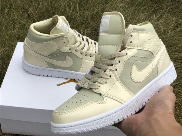 Air Jordan 1 Mid Goose Feather Lemon Yellow sneaker