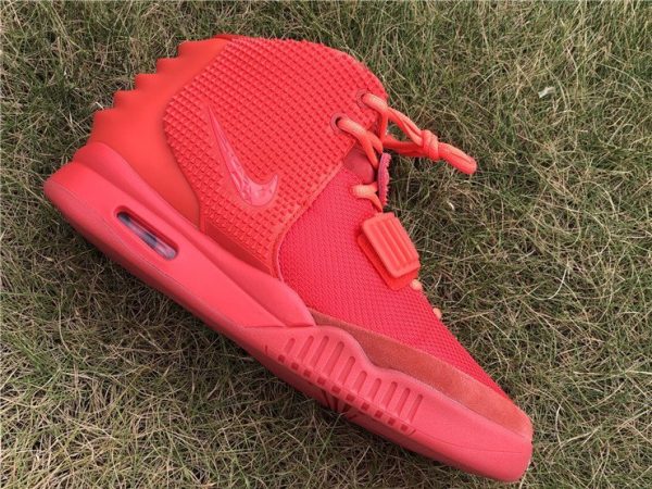 Air Yeezy 2 Sp red October lateral