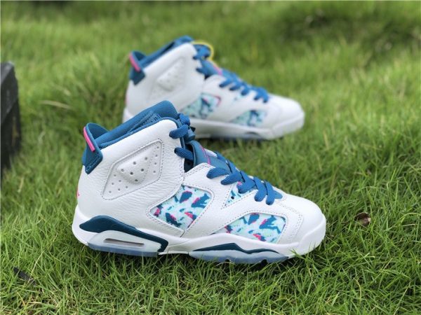 Jordan 6 Retro Green Abyss panel