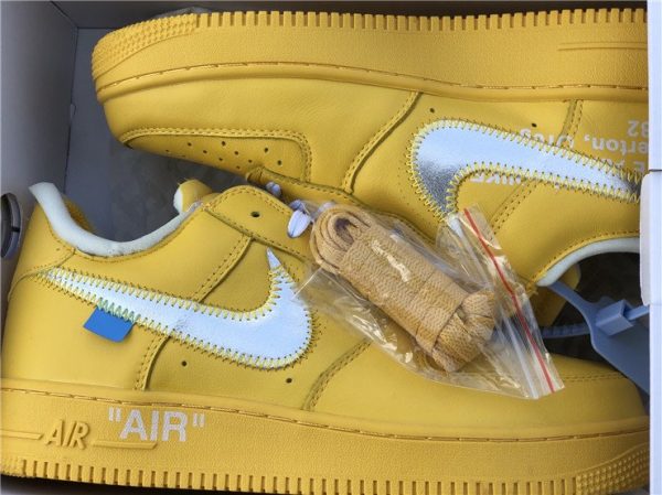 Off-White Air Force 1 Low Yellow Metalic Silver shoe