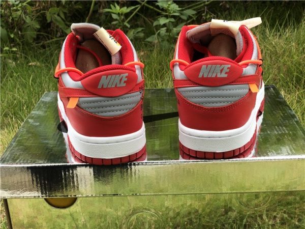 Off-White x Nike Dunk Low University Red heel