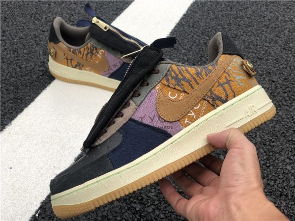 Travis Scott x Nike Air Force 1 Low Cactus Jack on hand