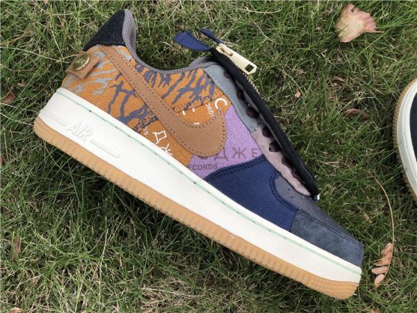 Travis Scott x Nike Air Force 1 Low Cactus Jack side