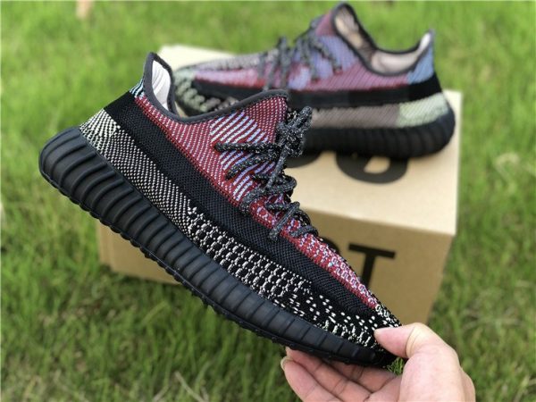 Yeezy Boost 350 V2 Yecheil adidas panel