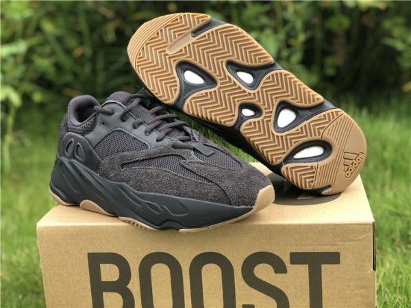 Yeezy Boost 700 Utility Black adidas shoes