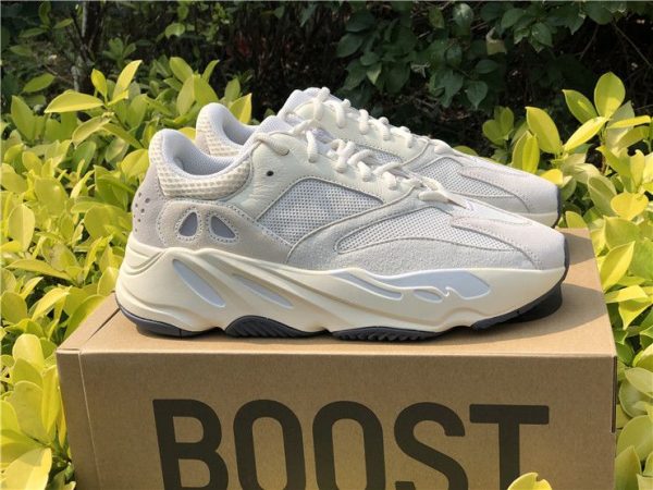 adidas Yeezy Boost 700 Analog