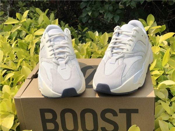 adidas Yeezy Boost 700 Analog front