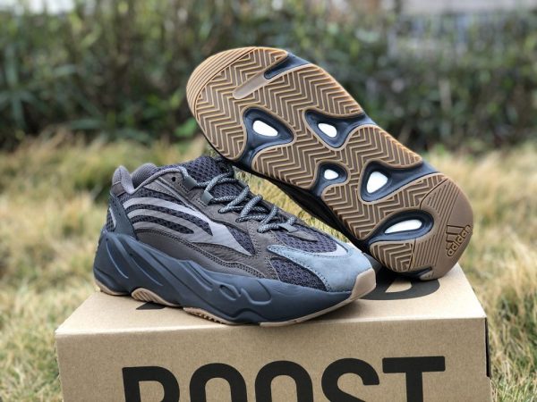 adidas Yeezy Boost 700 V2 Geode brown