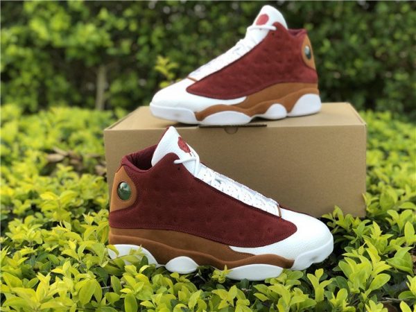 Air Jordan 13 Retro Premio Bin23 lateral