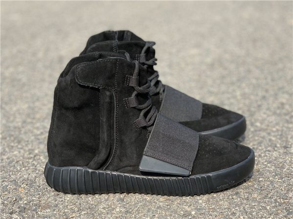 adidas Yeezy Boost 750 Triple Black