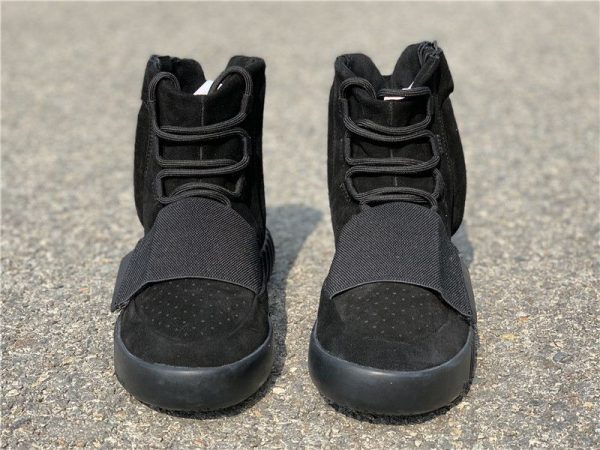 adidas Yeezy Boost 750 Triple Black front