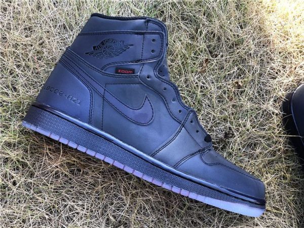 Air Jordan 1 High Zoom Fearless panel