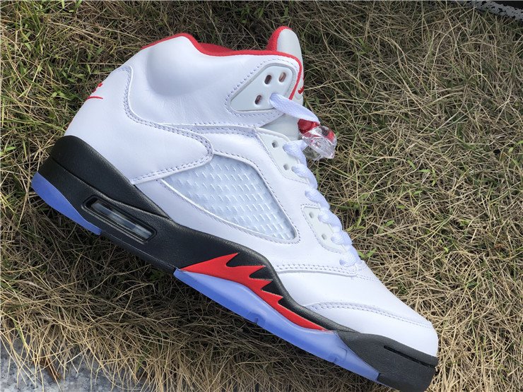 2020 Jordan 5 Retro Fire Red Silver Tongue