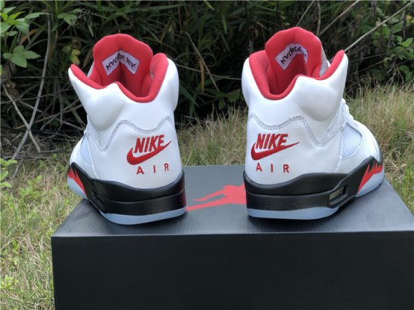 Jordan 5 Retro Fire Red Silver Tongue 2020 heel