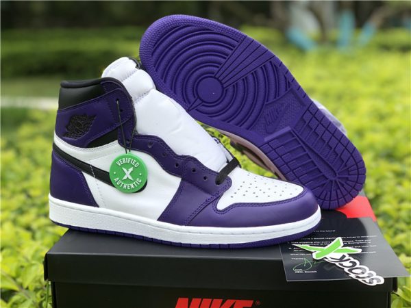 Air Jordan 1 High OG Court Purple bottom sole