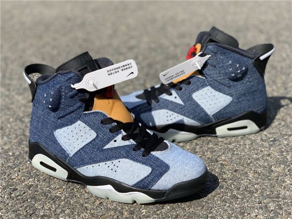 Air Jordan 6 Retro Washed Denim panel