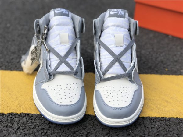 Dior x Air Jordan 1 High OG 2020 tongue