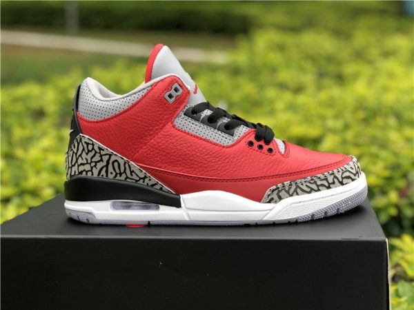 Jordan 3 Retro SE Unite Fire Red sneaker