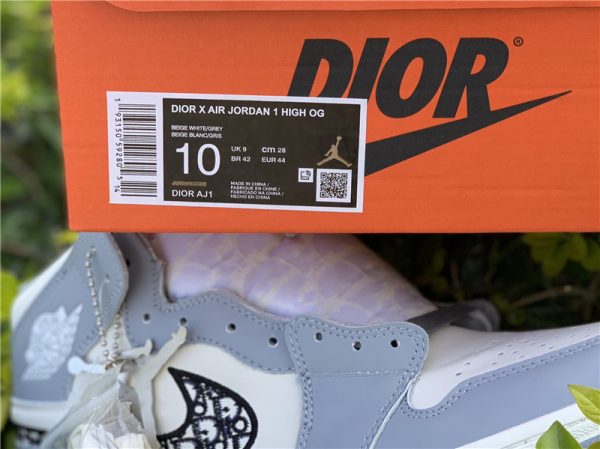 New Air Jordan 1 Dior High OG 2020 box tag