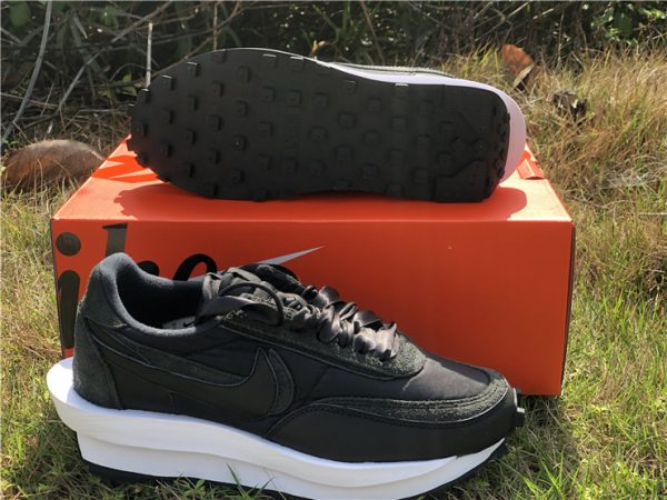 Sacai x LDWaffle Black Nylon Nike