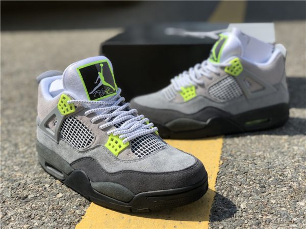 new Air Jordan 4 Retro SE Neon Air Max 95