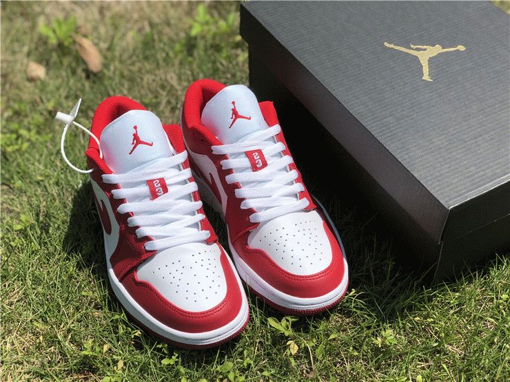 New Beginnings Air Jordan 1 Retro Low Gym Red 553558 611