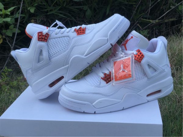 Air Jordan 4 Team Orange Metallic