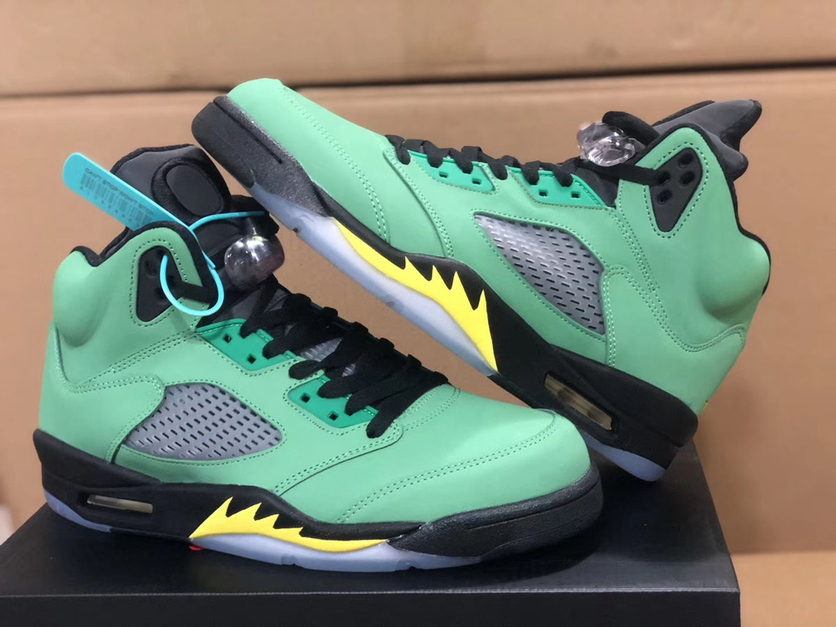 Air Jordan 5 SE Oregon Ducks 2020