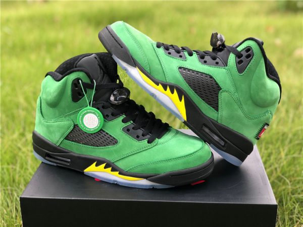 Air Jordan 5 SE Oregon Ducks shoes