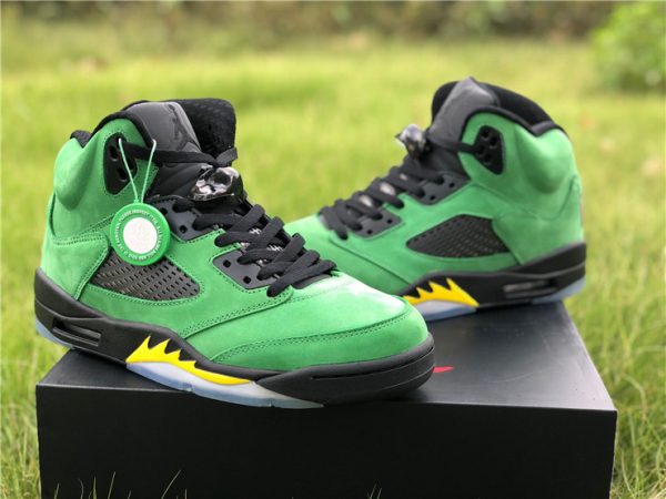 Air Jordan 5 SE Oregon Ducks sneaker