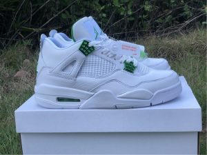 Jordan 4 Retro Green Metallic Pack