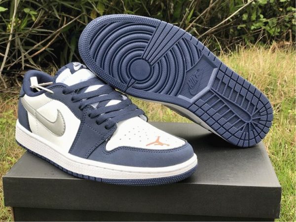 Midnight Navy Nike SB Jordan 1 Low CJ7891-400 bottom