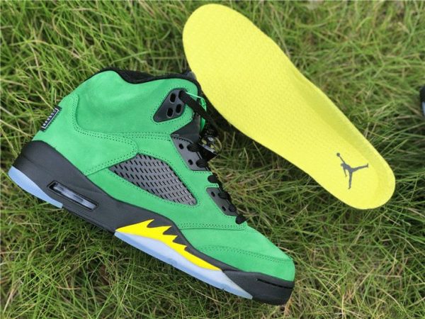 New Air Jordan 5 SE Oregon Apple Green in sole