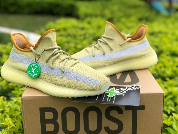 adidas Yeezy Boost 350 V2 Marsh yellow sneaker