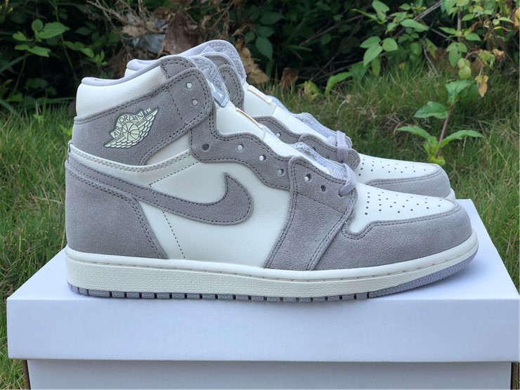 Air Jordan 1 Retro Premium High Pale Ivory Grey Leather Suede