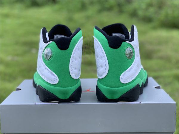 Air Jordan 13 Lucky Green heel