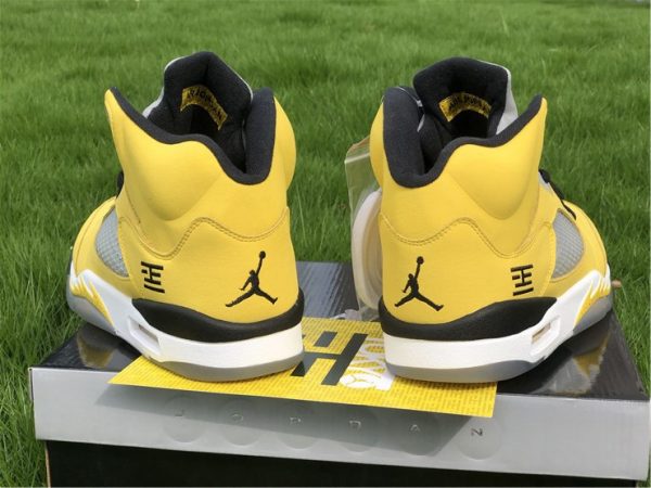 Air Jordan 5 Tokyo T23 Yellow Toe jumpman on heel