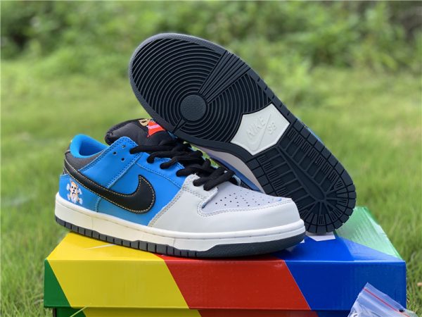 Nike SB Dunk Low x Instant Skateboards panel