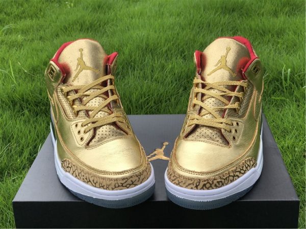 Spike Lee Air Jordan 3 JTH Gold Oscars toe